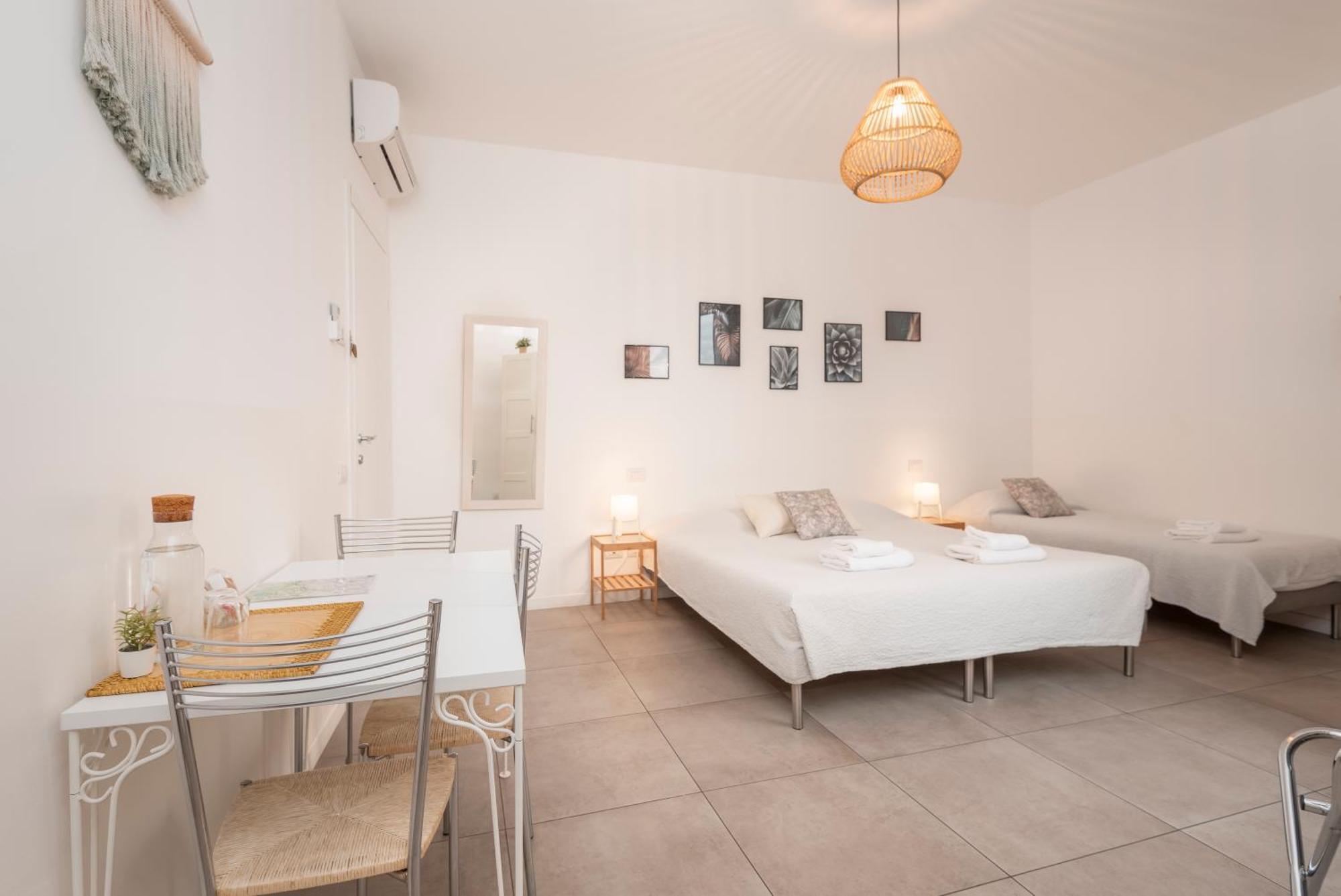 Guesthouse Tree Rooms Modern Bergamo Exteriér fotografie