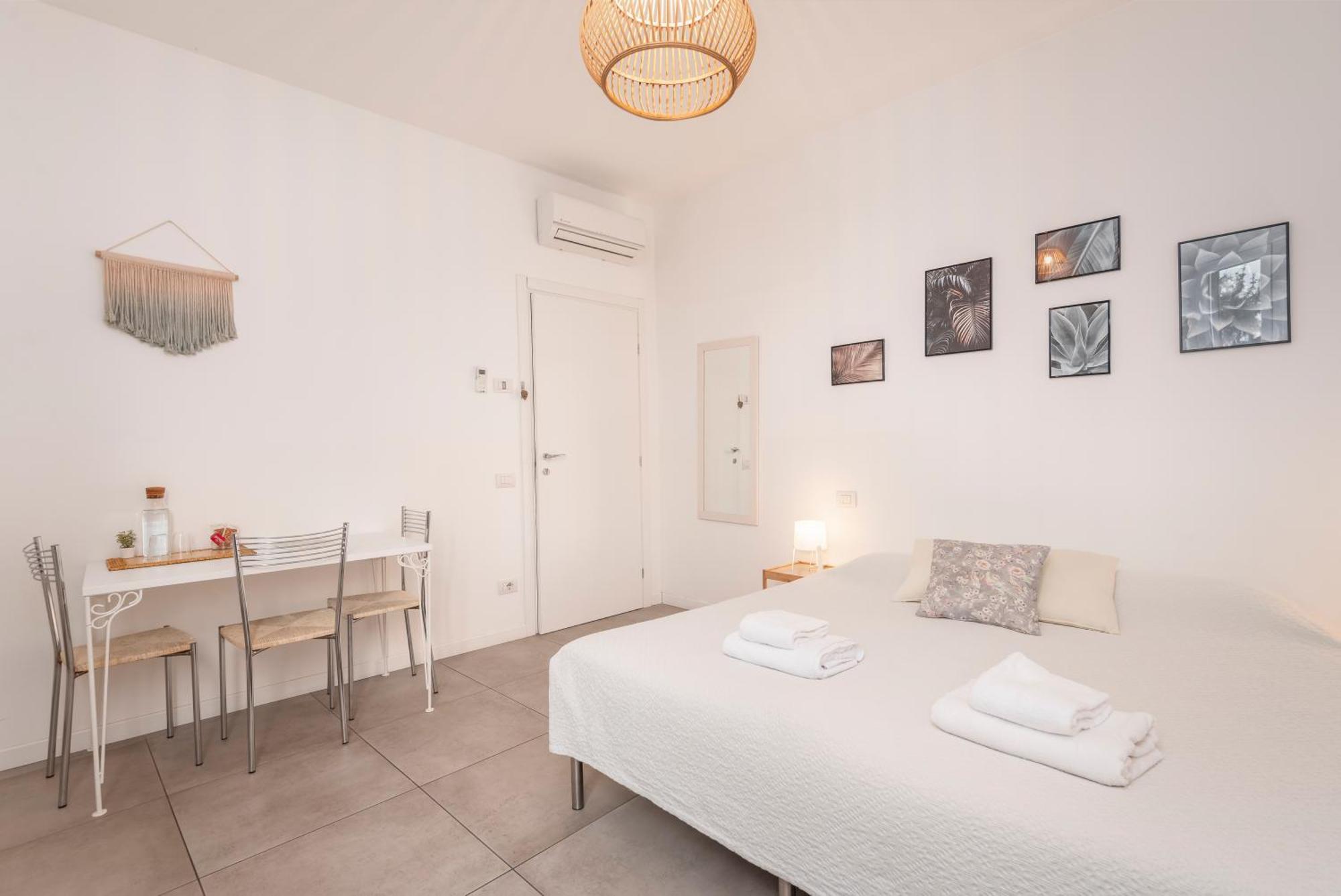 Guesthouse Tree Rooms Modern Bergamo Exteriér fotografie