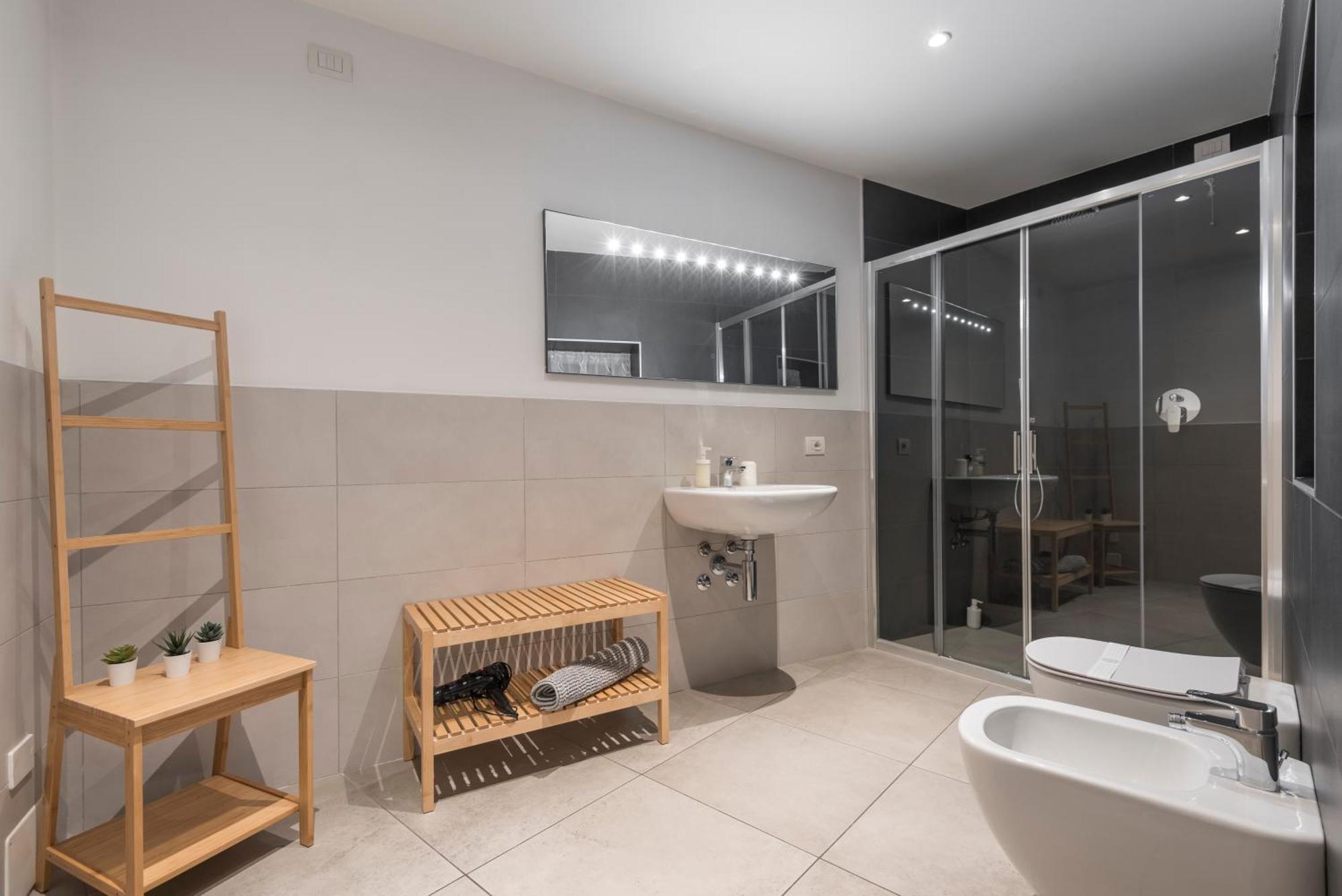 Guesthouse Tree Rooms Modern Bergamo Exteriér fotografie